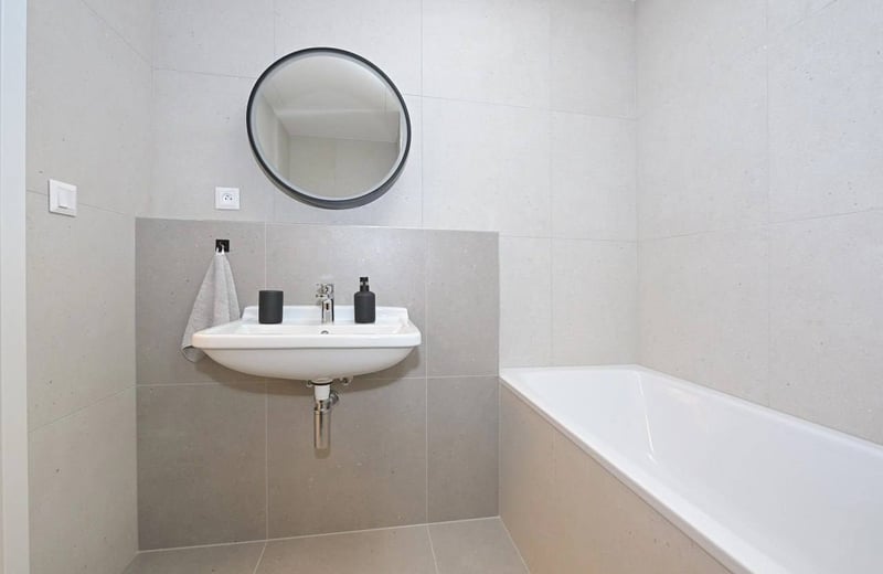 Vermietung eines hellen Studios, 28 m², Bezirk Staré Mesto, Bratislava, Slowakei